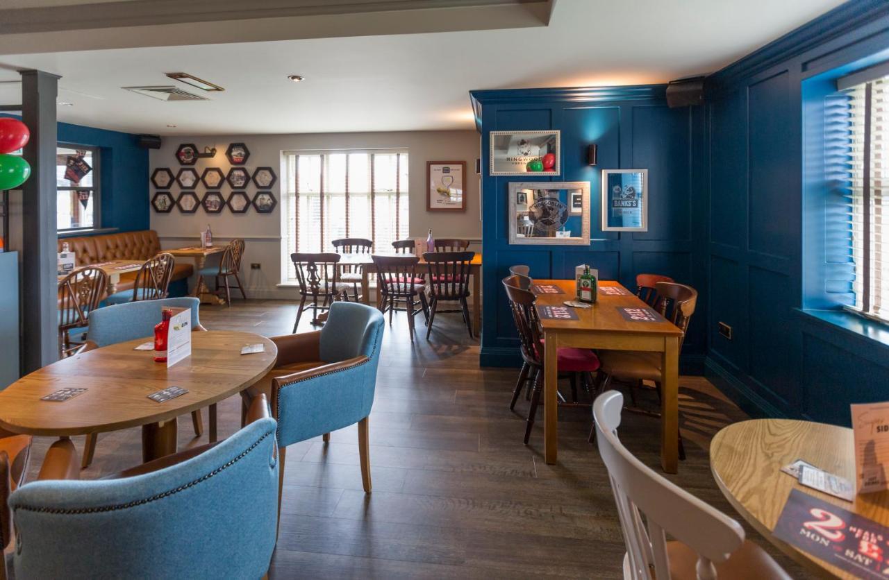 Sessile Oak, Llanelli By Marston'S Inns Екстериор снимка